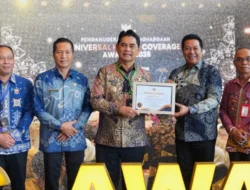 Toreh Prestasi di Tingkat Nasional, Pemkab Barut Terima Penghargaan UHC Award 2026