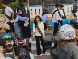 Menumbuhkan Semangat Kepedulian Sosial di Kalangan Generasi Muda, Disdalduk KB P3A Barito Utara Bagikan Takjil