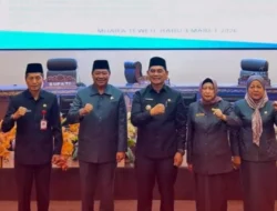 Bupati Barito Utara Jawab Pemandangan Umum Fraksi Terhadap Lima Buah Raperda